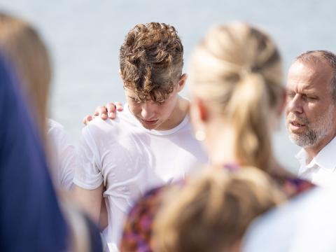 Maurice bid voor Sem tijdens dopen